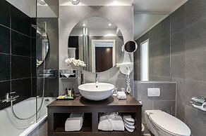 Hotel Jade