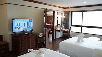 Centara Riverside Hotel Chiang Mai