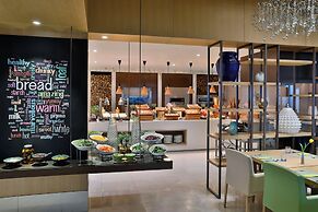 Al Habtoor Grand Resort, Autograph Collection®
