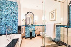 Al Habtoor Grand Resort, Autograph Collection®
