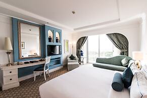 Al Habtoor Grand Resort, Autograph Collection®