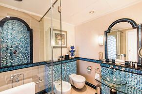 Al Habtoor Grand Resort, Autograph Collection®