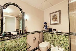 Al Habtoor Grand Resort, Autograph Collection®
