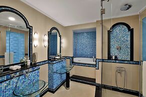 Al Habtoor Grand Resort, Autograph Collection®