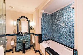 Al Habtoor Grand Resort, Autograph Collection®
