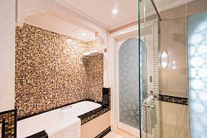 Al Habtoor Grand Resort, Autograph Collection®
