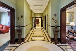 Al Habtoor Grand Resort, Autograph Collection®