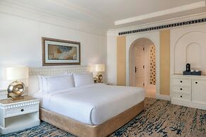 Al Habtoor Grand Resort, Autograph Collection®