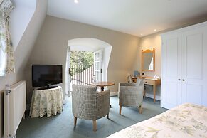 West Lodge Park Hotel