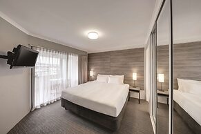 Adina Serviced Apartments Canberra James Court
