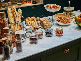 Mercure Versailles Chateau