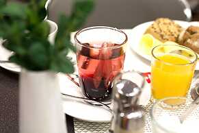 Alfa Hotel