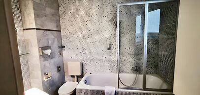 Alfa Hotel
