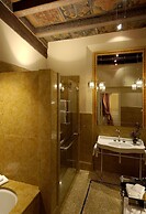 Hotel Corona d'Oro