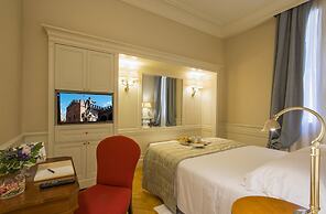 Hotel Corona d'Oro
