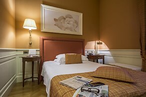Hotel Corona d'Oro