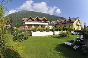 AlpHoliday Dolomiti Wellness