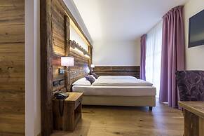AlpHoliday Dolomiti Wellness
