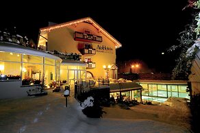AlpHoliday Dolomiti Wellness