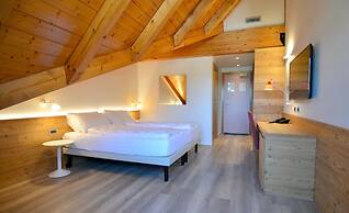 AlpHoliday Dolomiti Wellness