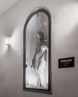 BYPILLOW Goldoni