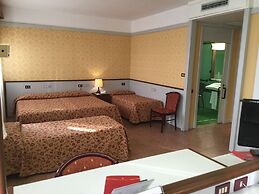 Hotel Maxim