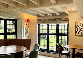 Thatchers Hotel