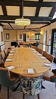 Thatchers Hotel