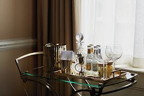 The Egerton House Hotel