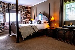 Elephant Hotel
