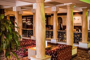 Everglades Hotel