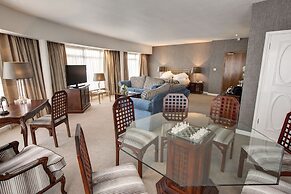 Everglades Hotel