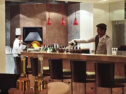 Novotel Mumbai Juhu Beach Hotel