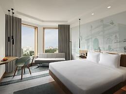 Novotel Mumbai Juhu Beach Hotel