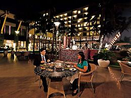 Novotel Mumbai Juhu Beach Hotel