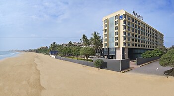 Novotel Mumbai Juhu Beach Hotel