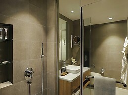 Novotel Mumbai Juhu Beach Hotel