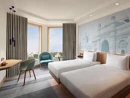 Novotel Mumbai Juhu Beach Hotel