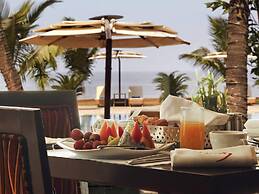 Novotel Mumbai Juhu Beach Hotel