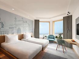 Novotel Mumbai Juhu Beach Hotel