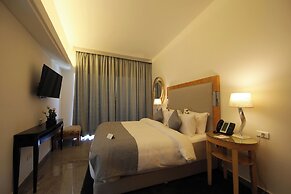 Riviera Hotel Beirut