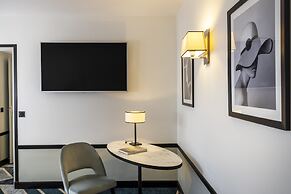 Hotel Aiglon