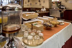 Gold Hotel Budapest