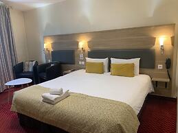 Brit Hotel Bleu Nuit