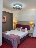 Brit Hotel Bleu Nuit
