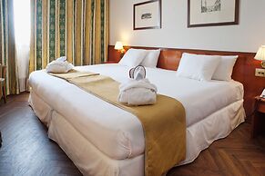 Hotel Catullo