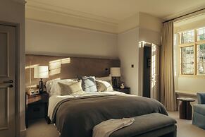 Hyll Hotel