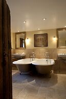 Bailiffscourt Hotel & Spa