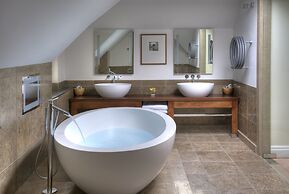 Linthwaite House