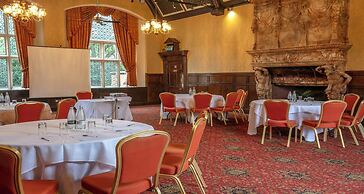 Best Western Plus Grim's Dyke Hotel